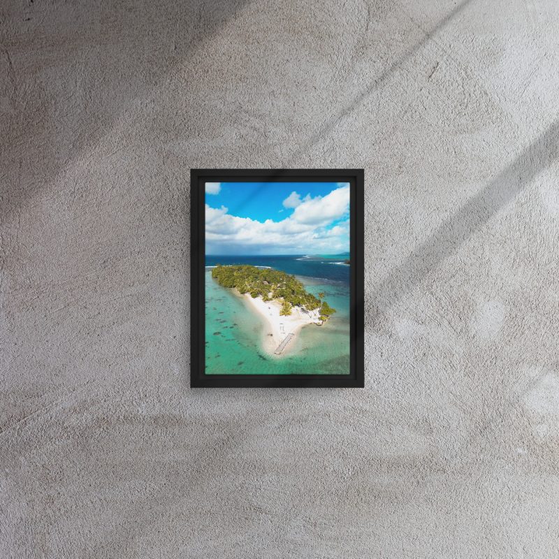 Toile encadrée Un motu a Raiatea