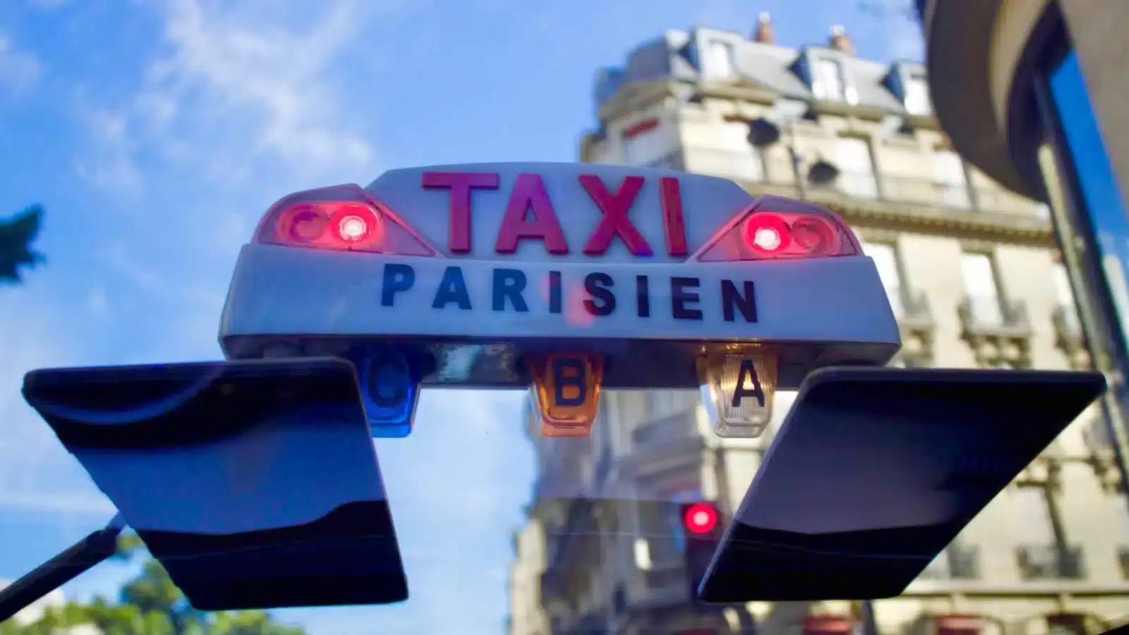 Taxi parisien à Paris